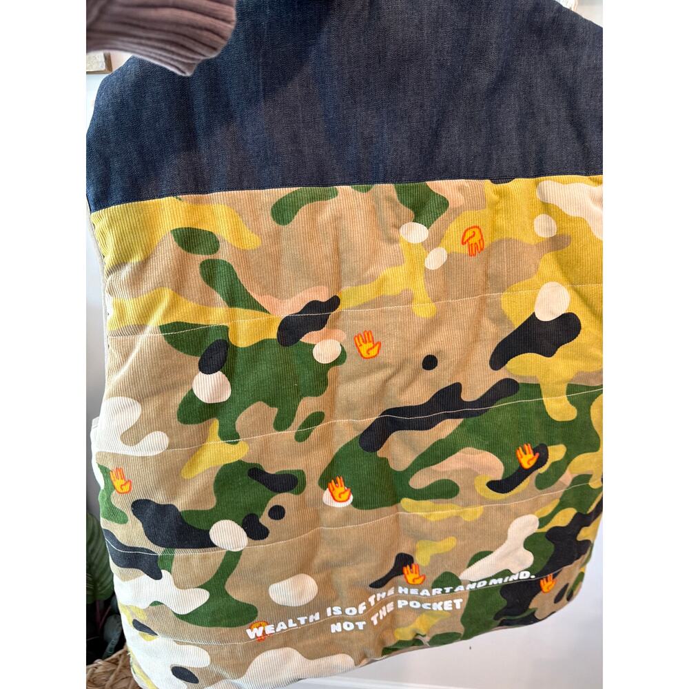 Billionaire Boys Club size XXL corduroy camouflage puffer vest - Picture 3 of 4